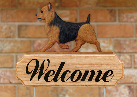 Australian Terrier DIG Welcome Stake