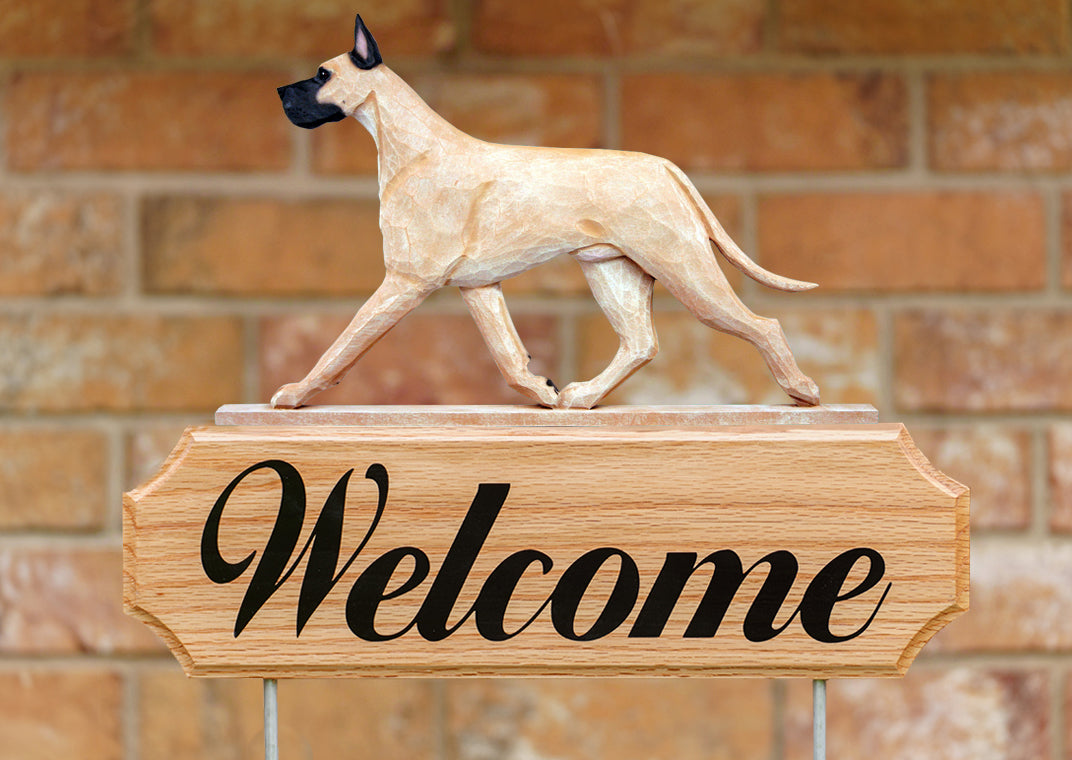 Great Dane DIG Welcome Stake