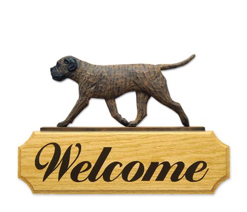 Bullmastiff DIG Welcome Sign