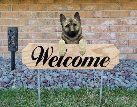 Norwegian Elkhound Topper Welcome Stake